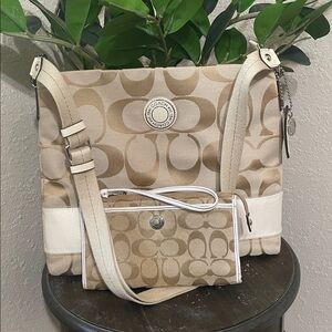 Coach Signiture hobo crossbody or shoulder bag and wallet